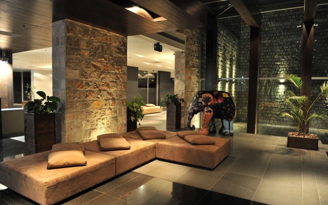 Курортный отель Avala Resort & Villas