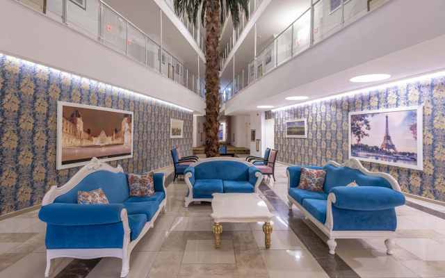 Armas Beach Hotel