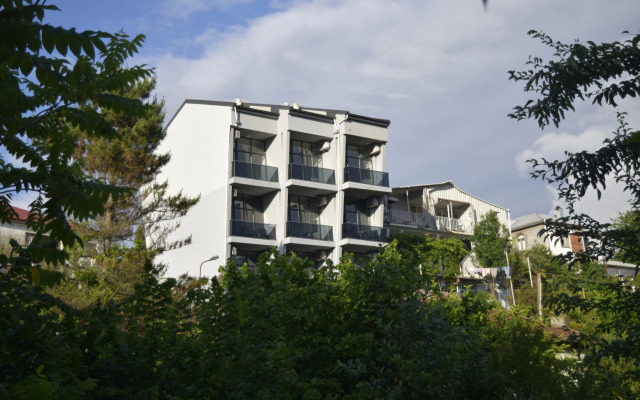 Hotel TJ GARDENS