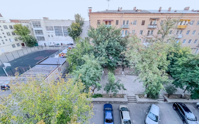 Green Fox na ulitse Kommunisticheskaya 8 Apartments