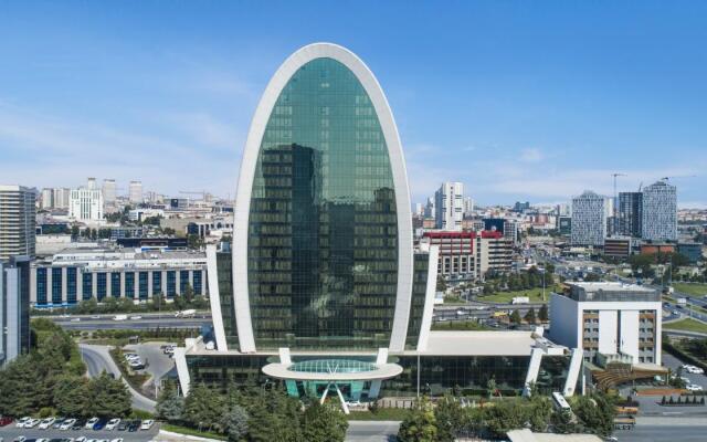 Elite World Grand Istanbul Basın Ekspres Hotel