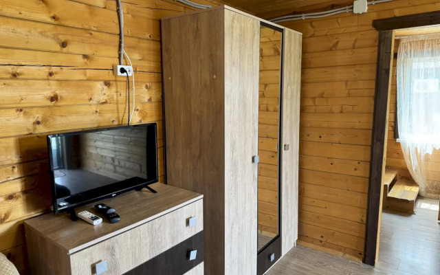 Частный Дом 606 с Балконом и Видом на Горы