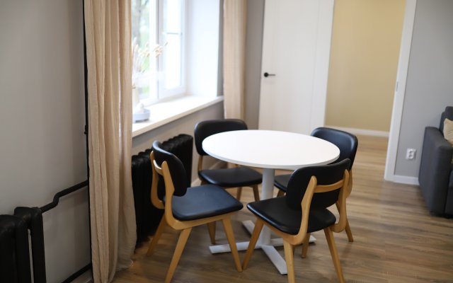 Gentle Rent na Voskresenskom bul. 2/2.37 Apartments