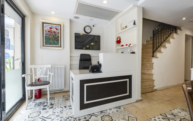 Ten Rooms Istanbul Hotel - Adults Only