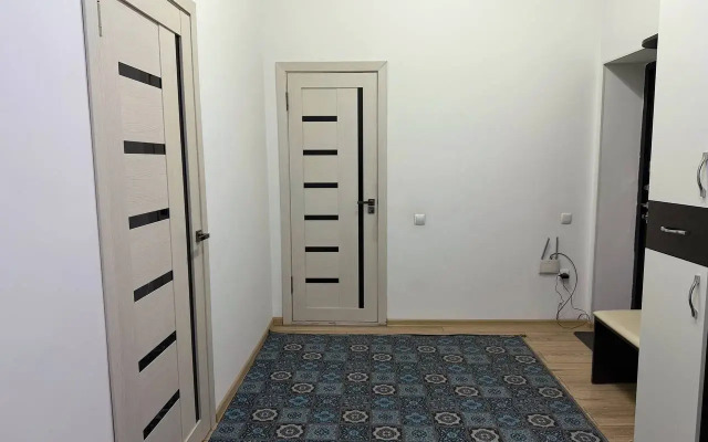 Uyutnye Apartamenty Kievskaya, 190 Flat