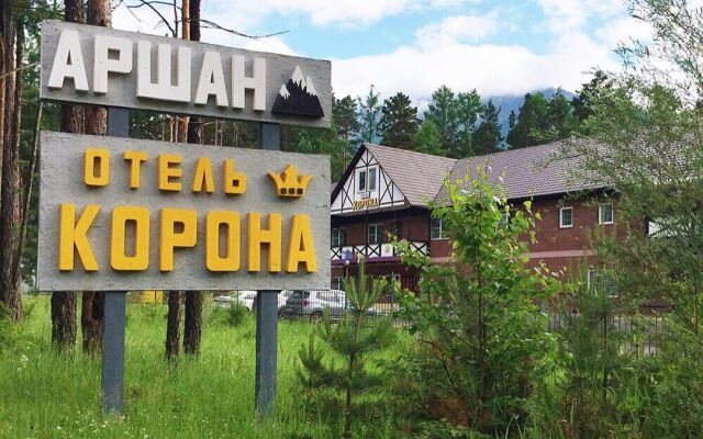 Отель Корона