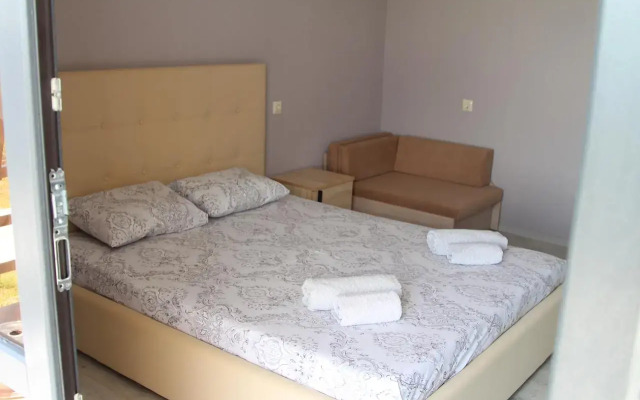 Ruchey Mini-hotel, posyolok Nizhnia Eshera
