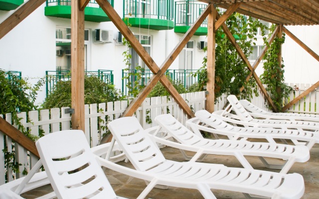 Green Park Hotel
