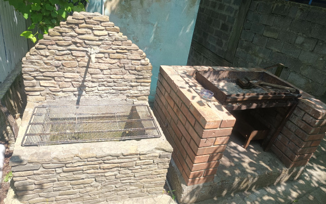 Dzhubga Road Guest House