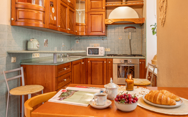 Апартаменты двухкомнатные в историческом центре Москвы