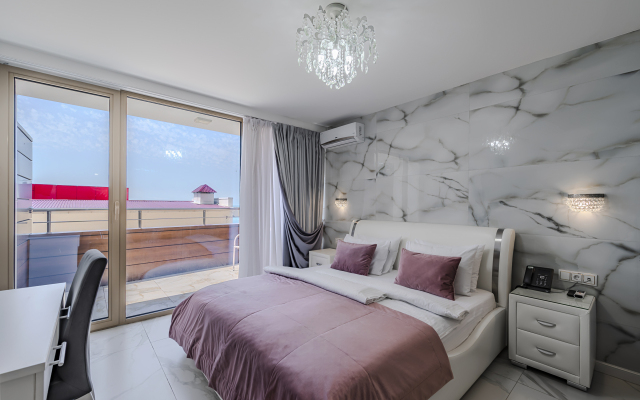 Sereniti Premium Apartment Hotel