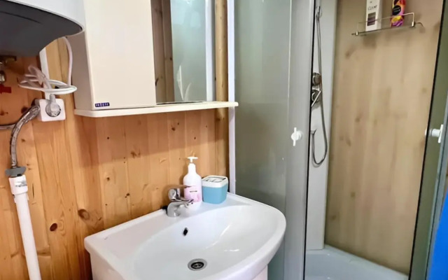 Частный дом Домик у снежных вершин