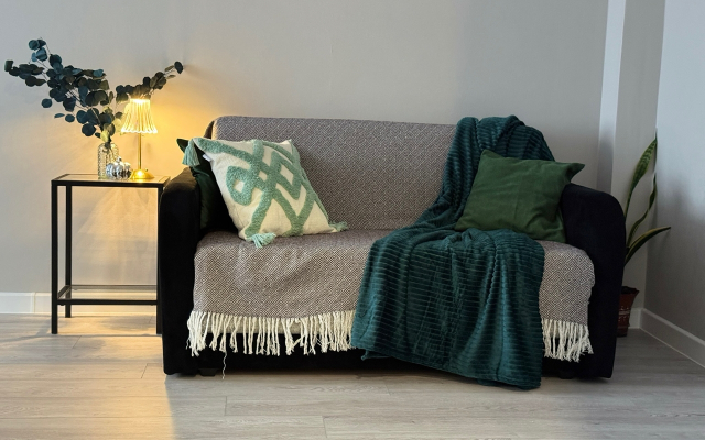 Квартира Уютная двухкомнатная в спальном районе