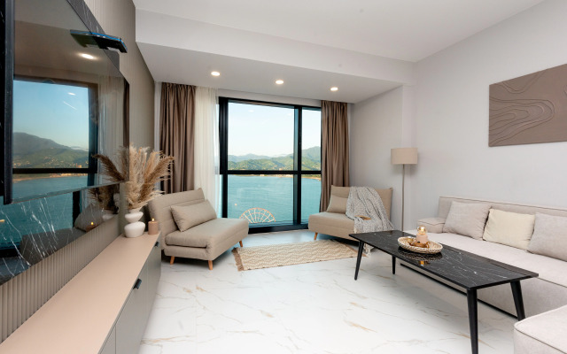 Porta Exclusive Loft by AESTHAVEN Apartments