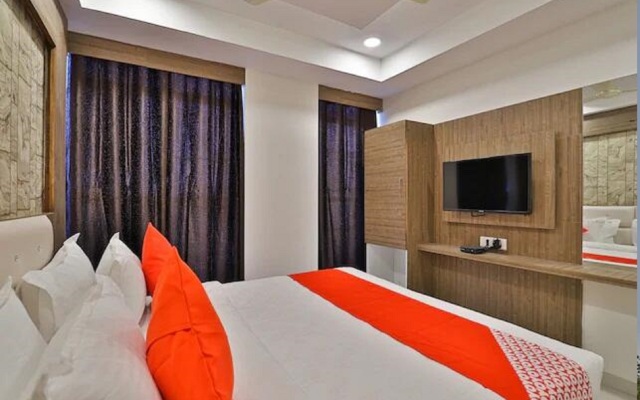 Pathik Villa Hotel