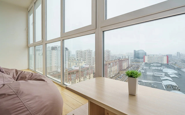 V Novostrojke Na Vyisokom Etazhe Apartaments