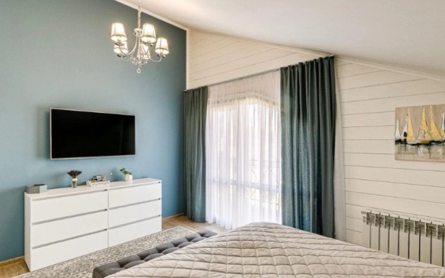 Частный дом Зелёный дом