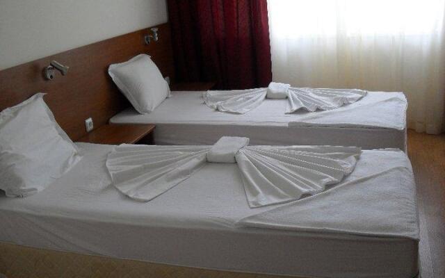 Arkutino Hotel