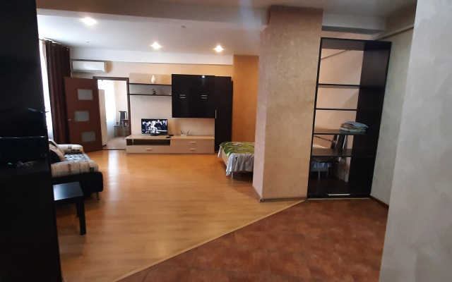 Апартаменты на Плехановской 33