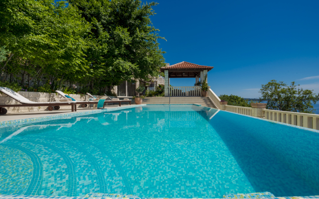 Soline Villa