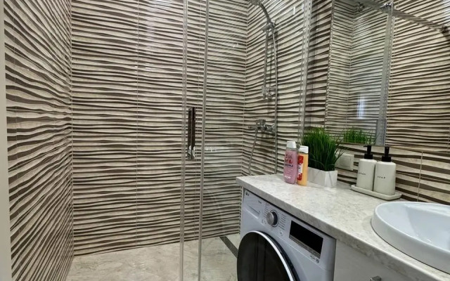 Квартира Шикарная двухкомнатная с лоджией