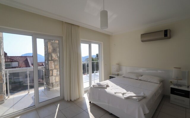 Rena Villaları - Spacious and Private Pool Villa in Oludeniz Villa