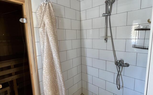 Гостевой Дом Dream House Снежный