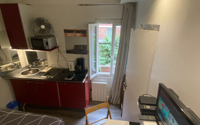 Paris Cosy Studio Pantheon Apartments