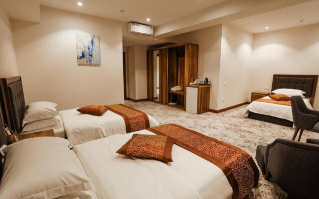 Отель Bogishamol