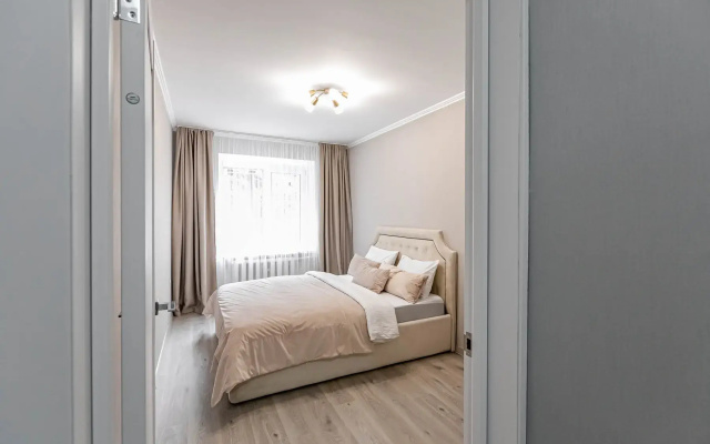Apartamenty Uutnaa kvartira u Parka