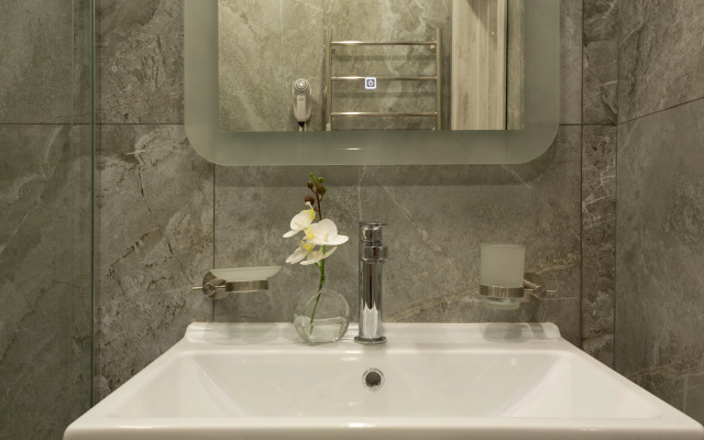 Gde Pahnet Letom - Stilnaya Studiya u Morya v Sochi (Ashe) Apartments