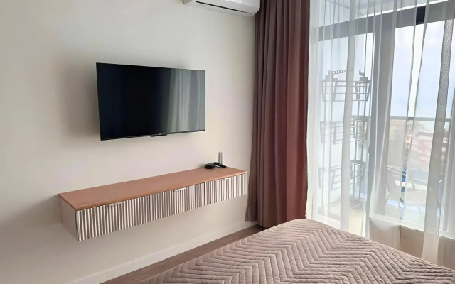ZhK Kislorod s Vidom na More 38 KV M Apartments