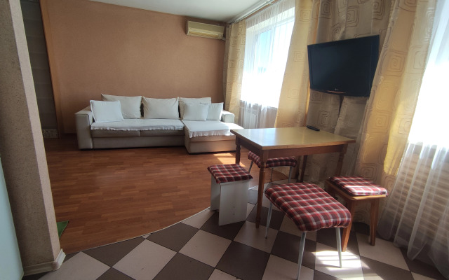 Квартира 10 мин до центра, уютно, чисто, ванна для двоих