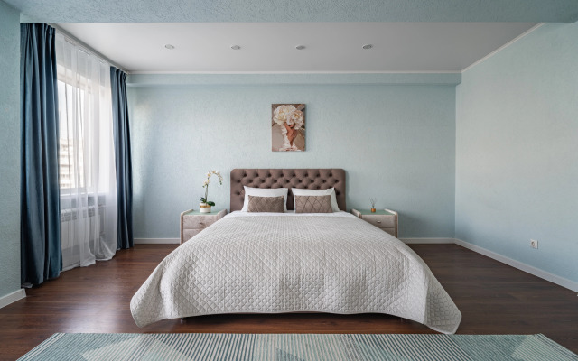 Квартира KRASROOM на Набережной Енисея