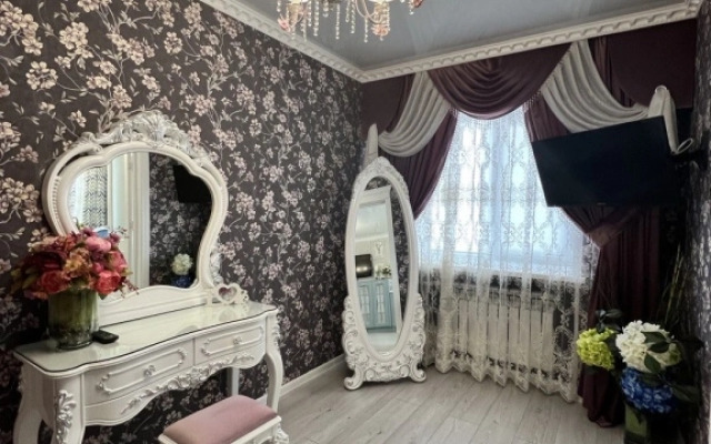 Familiya Apartments
