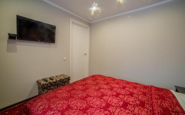 Chaikovsky Flat