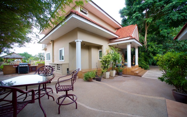 Samui Art Villa