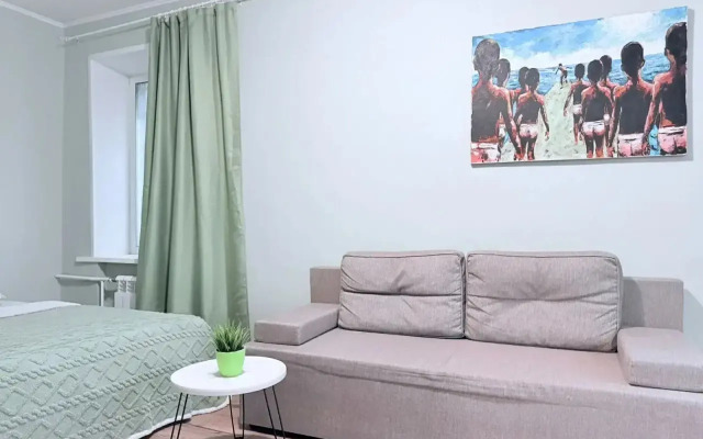 Апартаменты Новая студия у метро Аэропорт