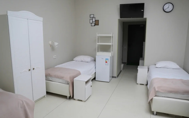 33 Apartments