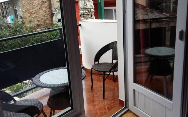 Renesans Hotel