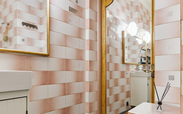 Квартира Просторные апартаменты в центре города