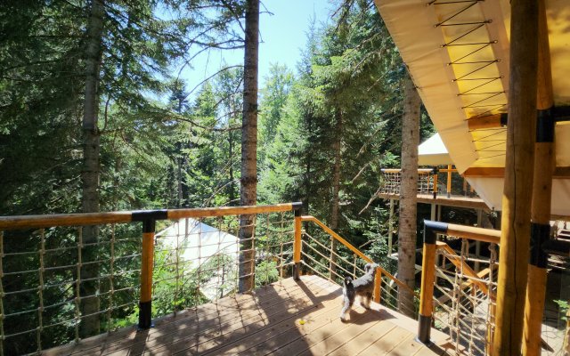 Gory Village Hotel