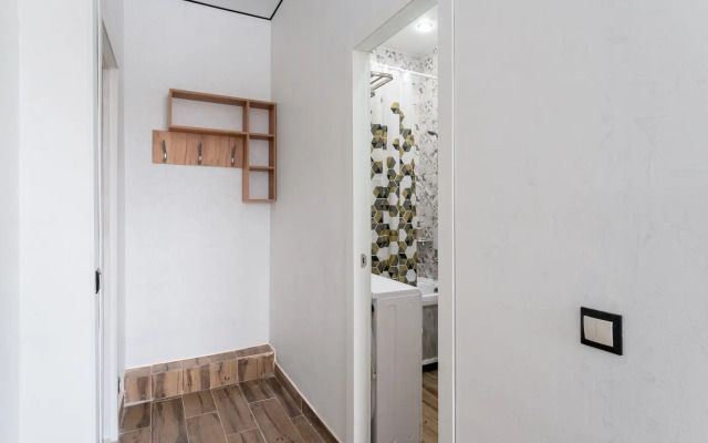 Uyutnaya Studiya Bestflat24 U Metro Botanicheskiy Sad Apartments