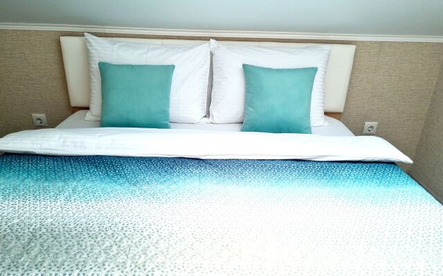 Апартаменты Голубая Лагуна