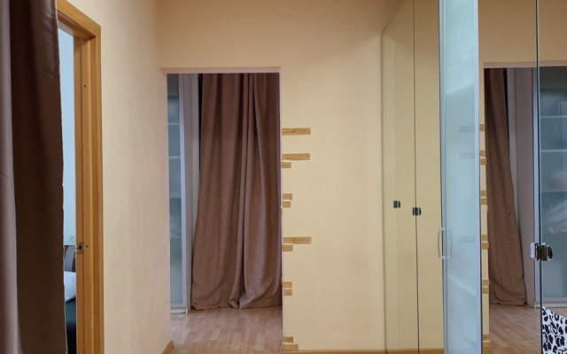 Апартаменты 61 на Феофанова