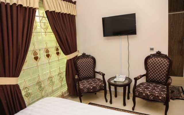 Executive lodges Guest house