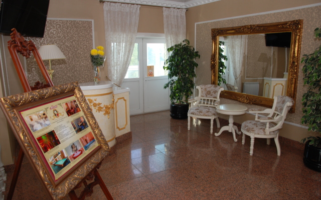 Motsart Hotel