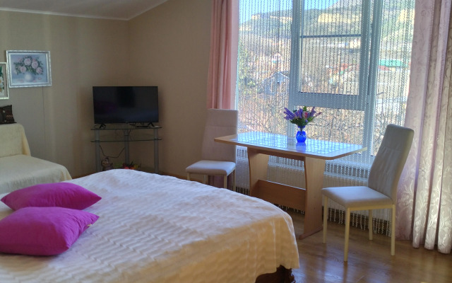 Частный Дом Уютный с Видом на Горы