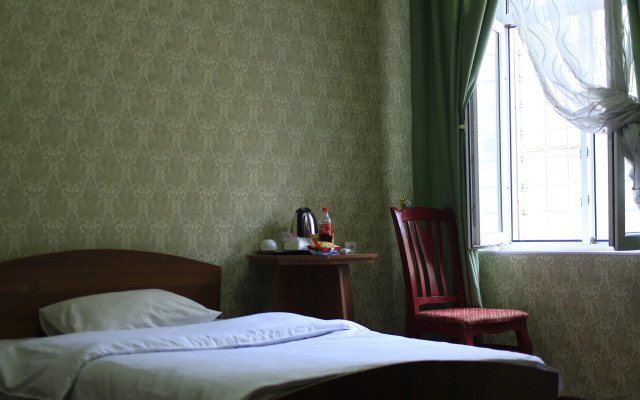 Life Hotel