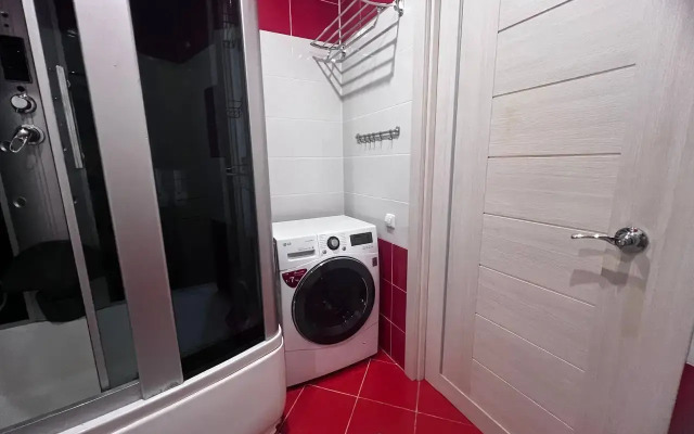 Na Ulitse Okulova 18 Flat